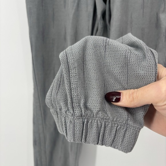 Athleta Farallon Printed Jogger Pants‎ Womens Size 6 Gray Pockets - Picture 3 of 11